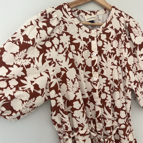 Universal Thread Floral Women’s Romper Large - Picture 5 of 11